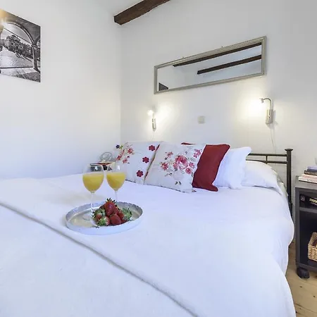 Storelli Apartmán